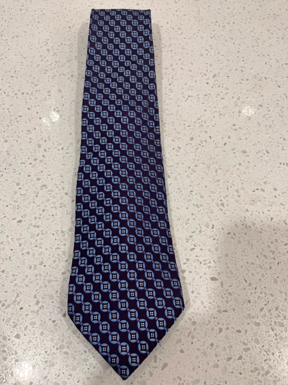 Men's Navy Tie with Light Blue Geometric Pattern